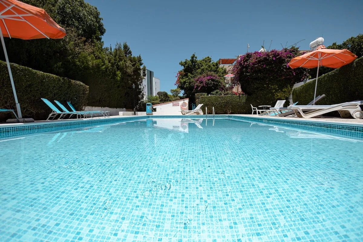 Sea View, Pool & Balcony: Excellent Location Near the Beach